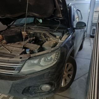 Замена аккумулятора на Kia Mohave (Borrego) 8-speed 3.0d (250 л.с.) Замена аккумулятора на Kia Mohave (Borrego) 8-speed 3.0d (250 л.с.)